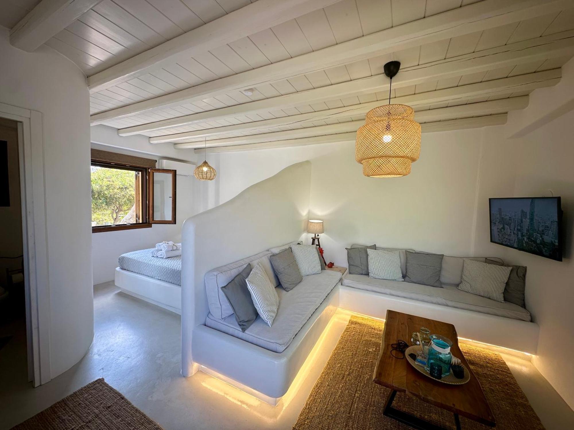 Divers House Agrari  Bagian luar foto