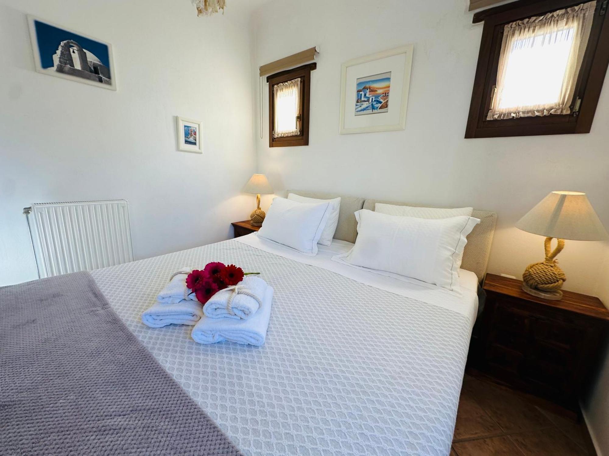 Divers House Agrari  Bagian luar foto