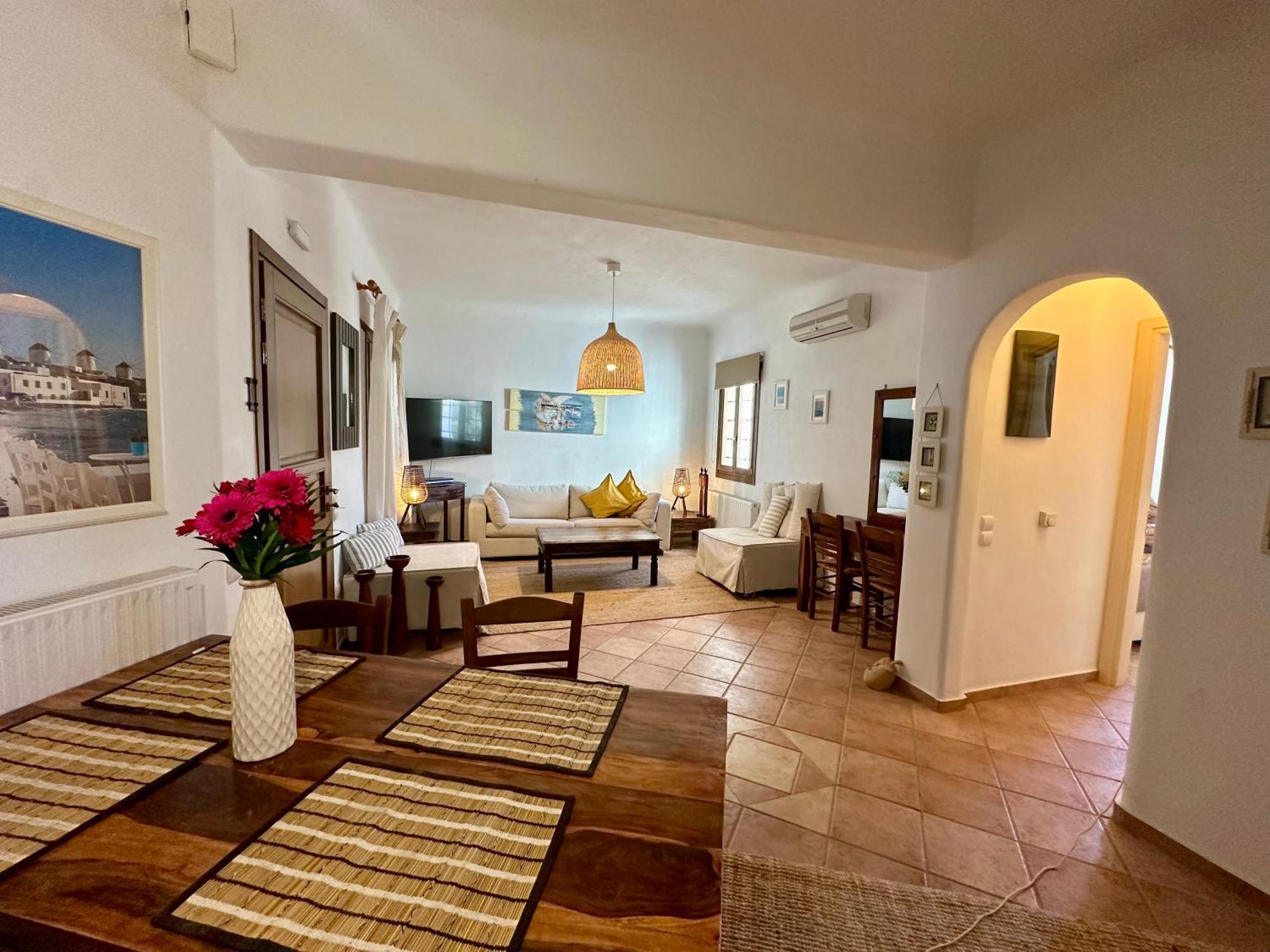 Divers House Agrari  Bagian luar foto