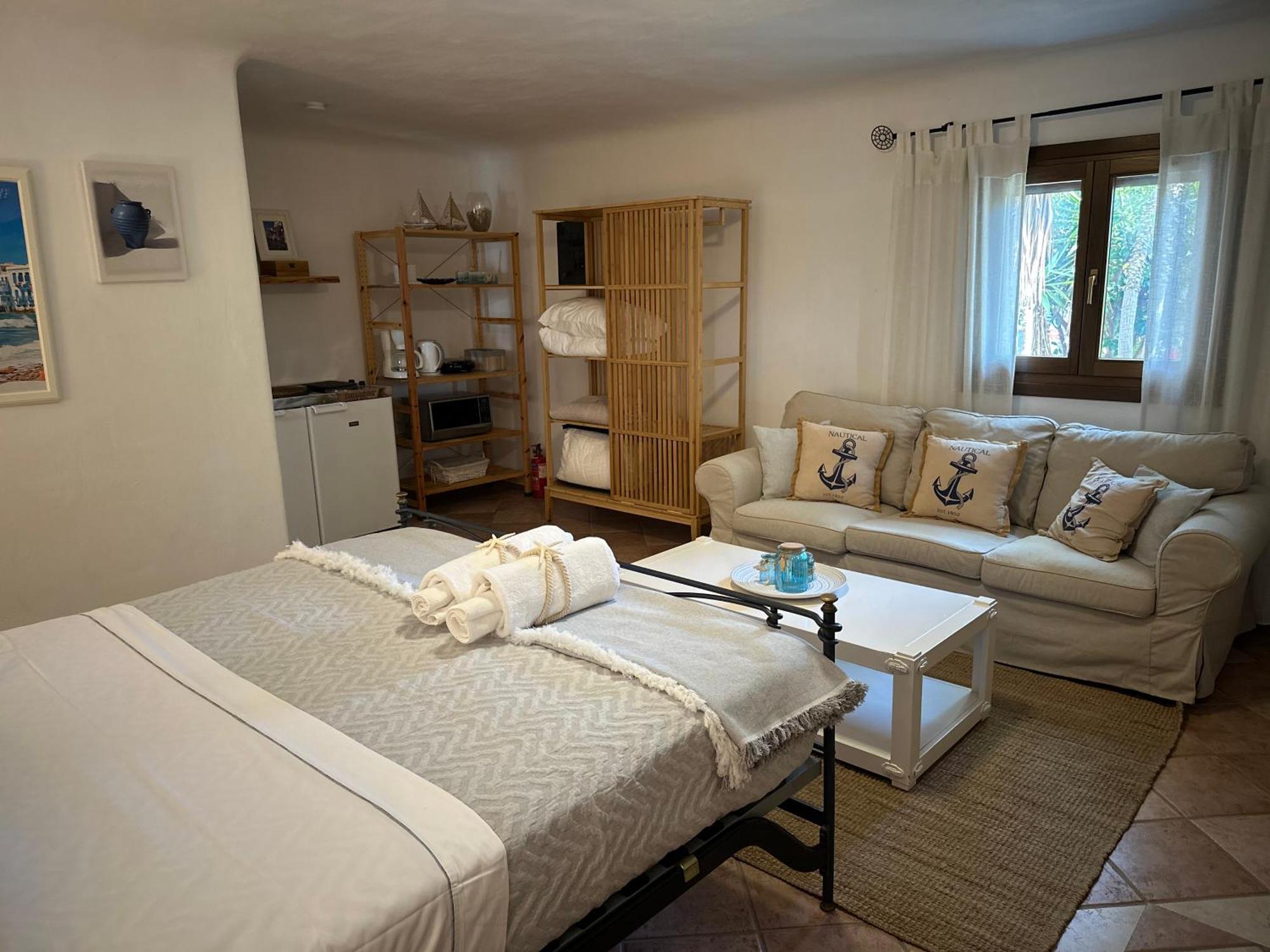 Divers House Agrari  Bagian luar foto